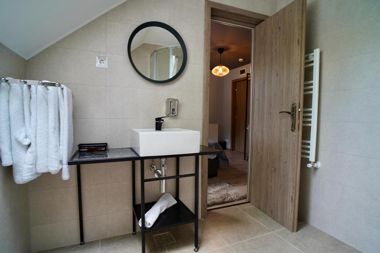 Corvin House Hotel Hunedoara Bagian luar foto